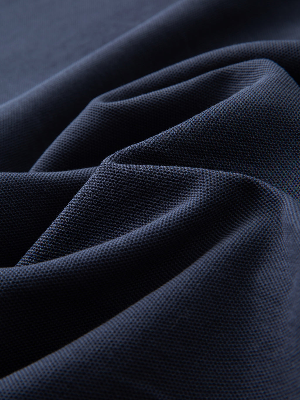 BE STILL Contrast Collar Short-Sleeve Polo Shirt